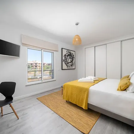 Apartment Rare & Modern Conceicao E Tavira