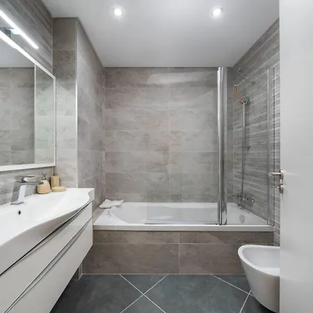 Apartment Rare & Modern Conceicao E Tavira